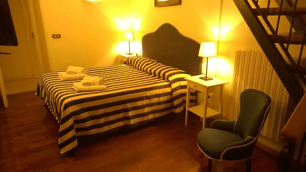 Palazzo Magnocavallo B&B Naples