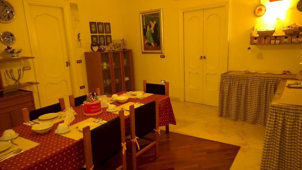 *** Bed & Breakfast Palazzo Magnocavallo B&B Naples Italy