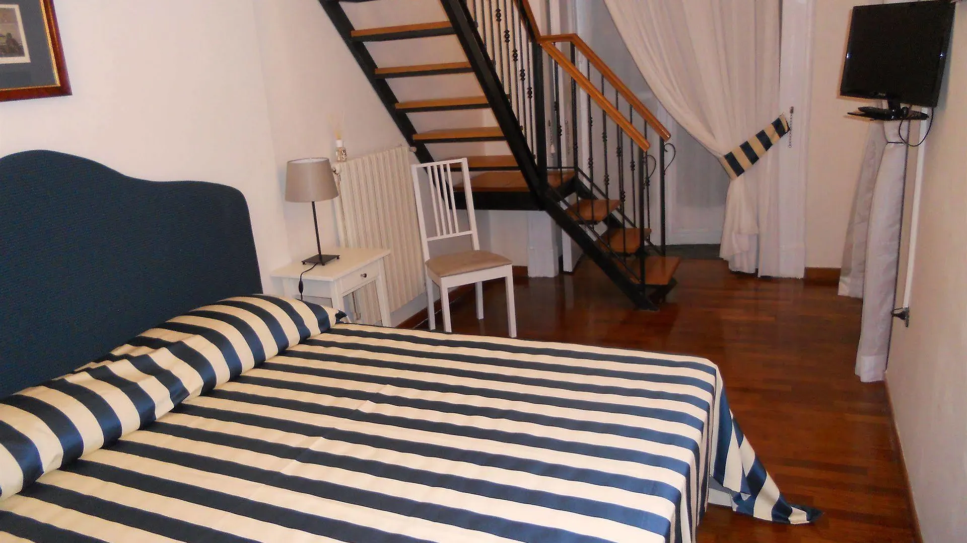 Palazzo Magnocavallo B&B Naples