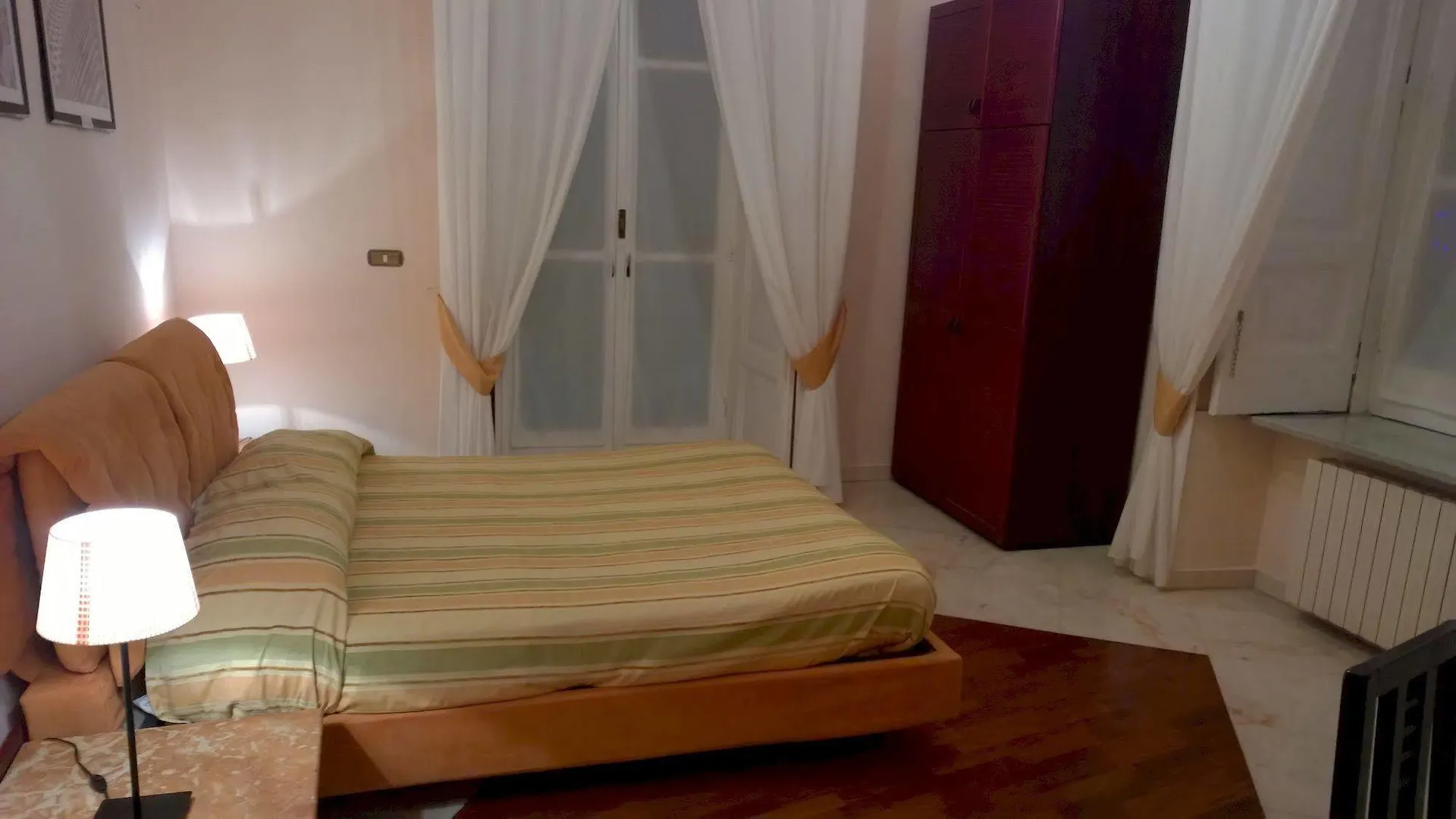 Bed & Breakfast Palazzo Magnocavallo B&B Naples