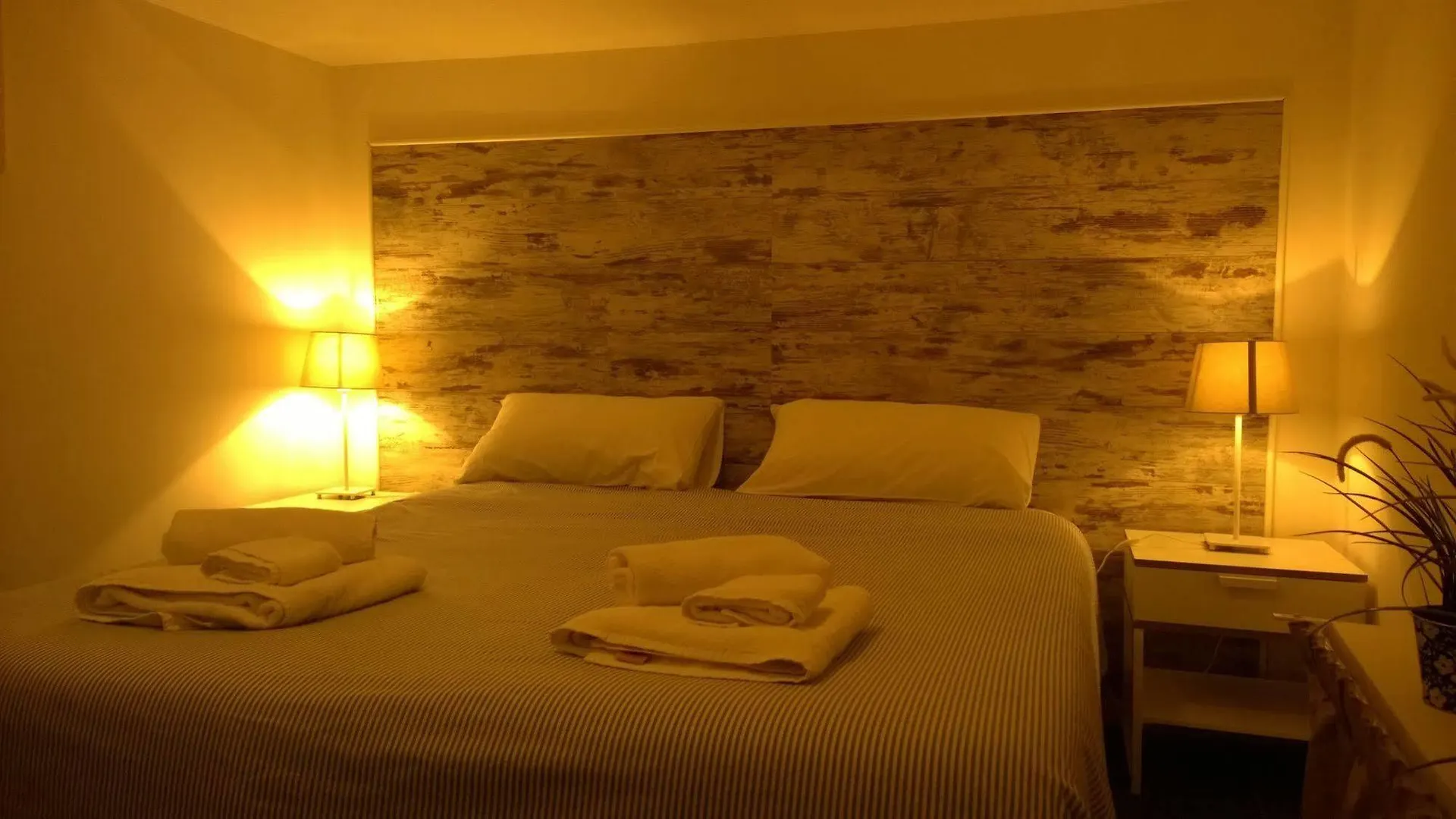 Palazzo Magnocavallo B&B Naples 3*,