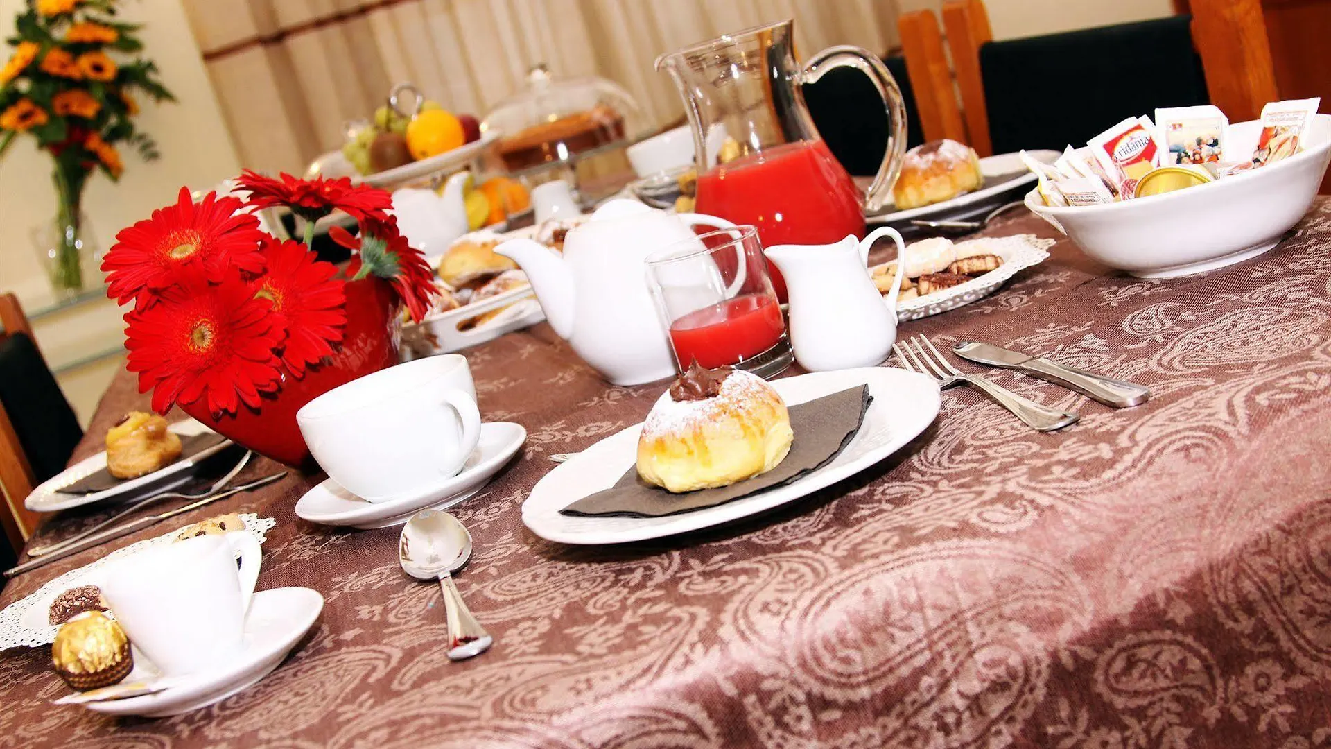Palazzo Magnocavallo B&B Naples 3*,  Italy