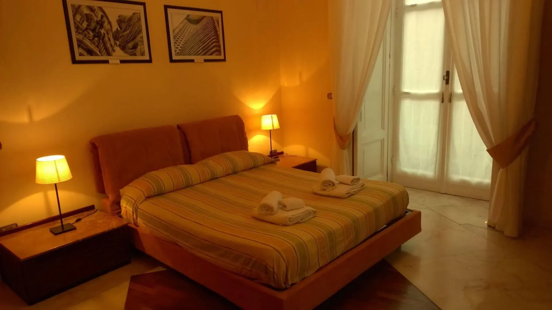 Palazzo Magnocavallo B&B Naples Italy